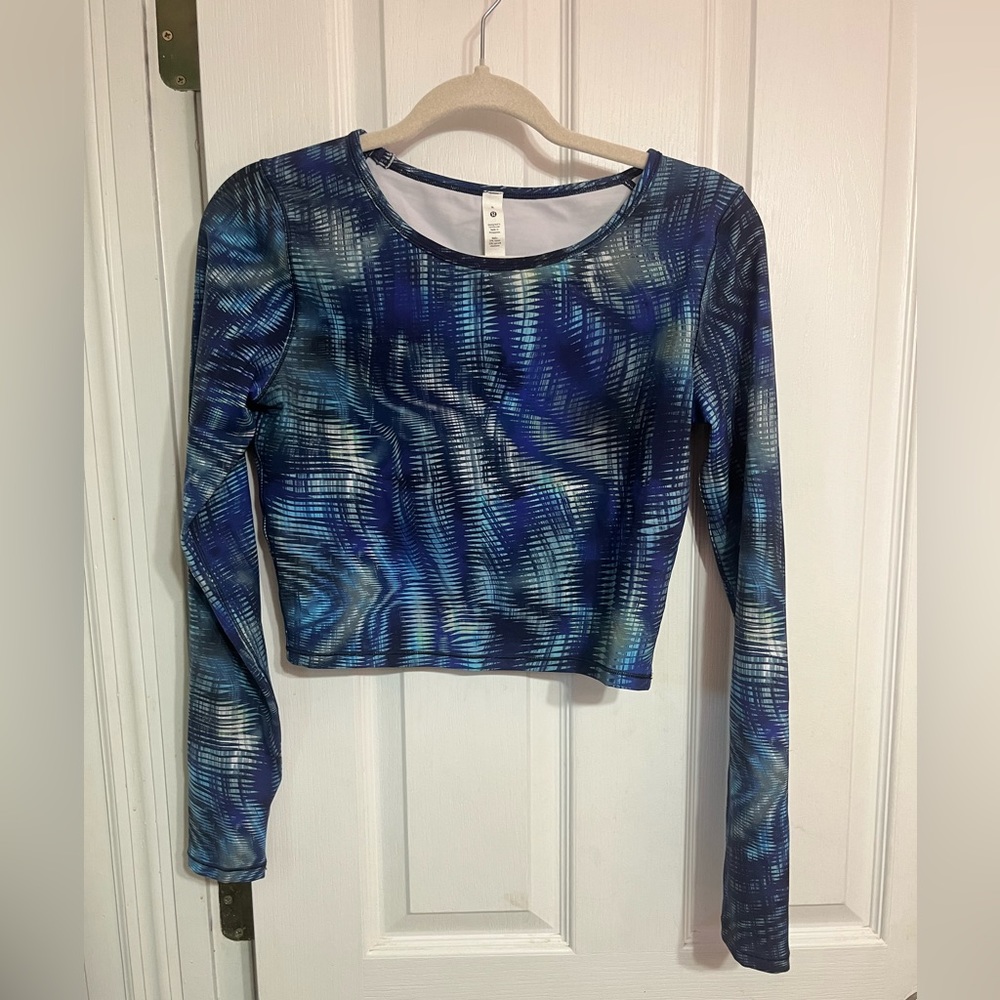 Lululemon Align cropped long sleeve shirt
